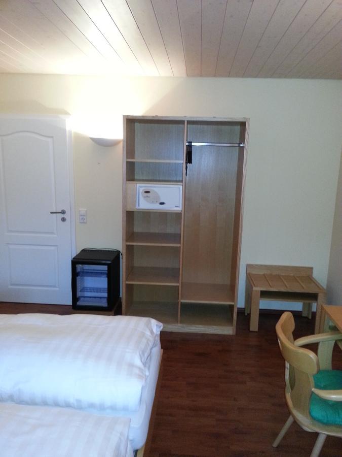 Hotel Bad Bruckhaus Gurtweil Bilik gambar